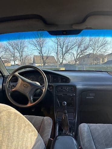 ssang young: Hyundai Sonata: 1996 г., 2 л, Ручные, Бензин, Седан — 5