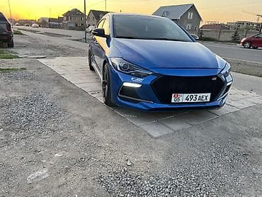 Транспорт: Hyundai Avante: 2017 г., 1.6 л, Автомат, Бензин, Фастбек — 4