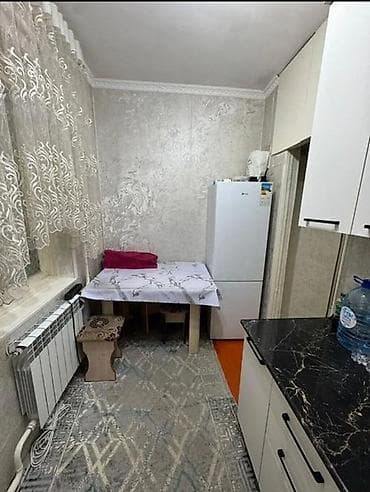 Квартиры: 1 комната, 32 м², Хрущевка, 2 этаж, Старый ремонт — 3
