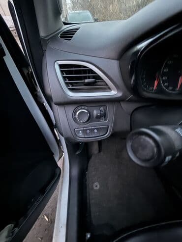 Chevrolet: Chevrolet Spark: 2018 г., 1 л, Автомат, Бензин, Хетчбек — 7