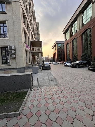 mega hous: 2 комнаты, 127 м², Элитка, 2 этаж, Старый ремонт — 6