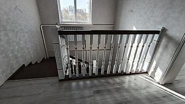 Рекламное оборудование: Лестница тепкич заказ алабыз Карагач . сосна. фанера шпон менен — 5