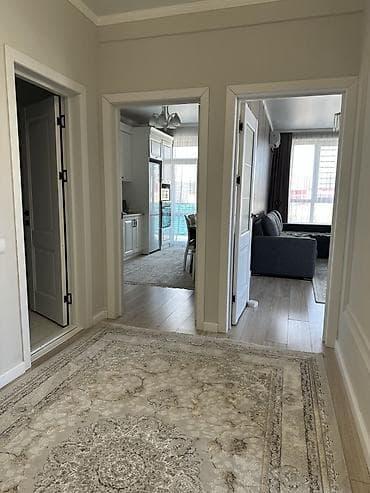 по ахунбаева: 2 бөлмө, 72 м², 4 кабат — 5