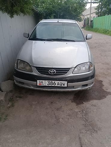 Toyota Avensis: 2001 г., 0.2 л, Механика, Дизель, Седан