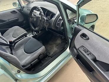 авариный фит: Honda Fit: 2003 г., 1.3 л, Вариатор, Бензин, Хэтчбэк — 5