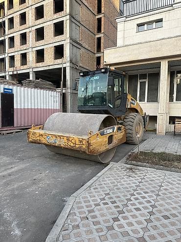 грузчик кара: Погрузчик, XCMG, 2017 г., Колесный, Фронтальный — 2