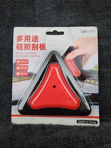 все для салонов красоты дордой: Щётка для удаления шерсти животных с салона авто. цена 400 и 550 сом — 1