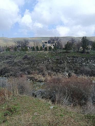 южный берег: 9 соток, Для строительства — 3