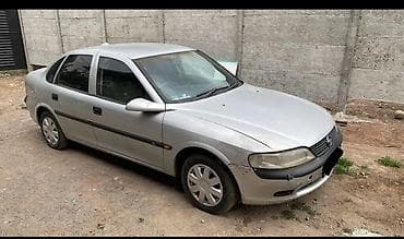 нужно: Opel Vectra: 1997 г., 1.8 л, Автомат, Бензин, Седан — 2