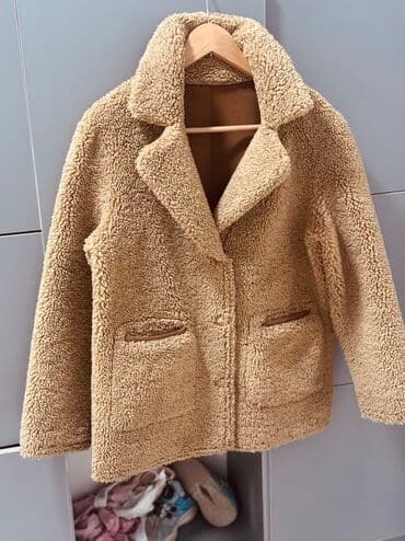 срочно продаю в связи с переездом: Б/у. Тедди-пальто двухсторонняя от MANGO — 1