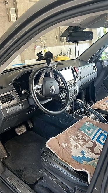 sanata yf: Ssangyong Rexton Sports: 2019 г., 2.2 л, Автомат, Дизель, Пикап — 8