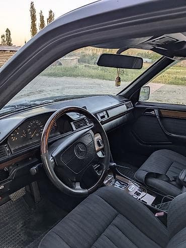 газ 53 на продажу: Mercedes-Benz W124: 1992 г., 2.3 л, Автомат, Бензин, Седан — 2