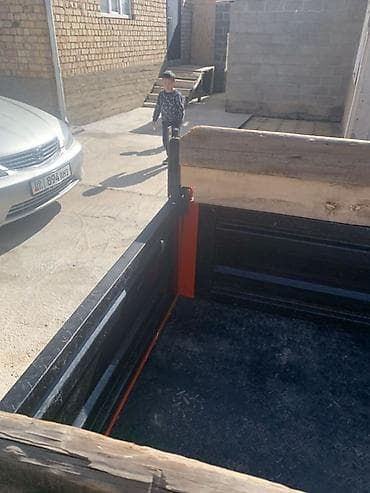 audi 4: Легкий грузовик, Стандарт — 1