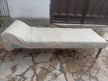 Продается кушетка
