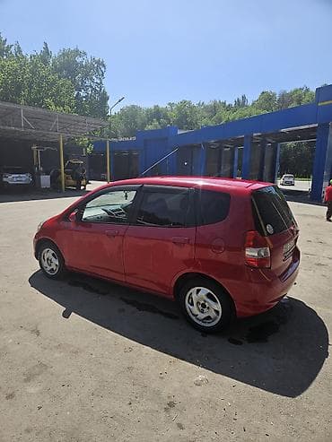 Honda Fit: 2003 г., 1.3 л, Вариатор, Бензин, Лифтбек