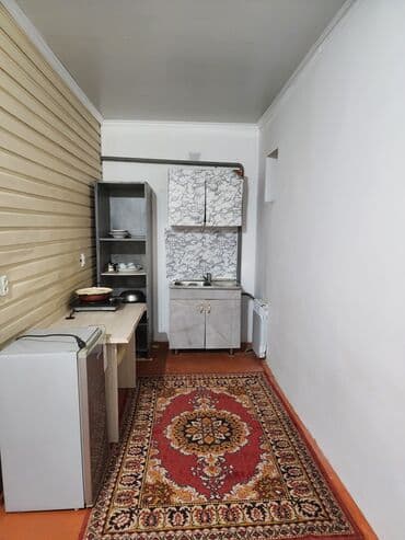 сдаю частный дом в бишкеке: Сдается 2х комнатная квартира на 2ом этаже с балконом и небольшой — 6