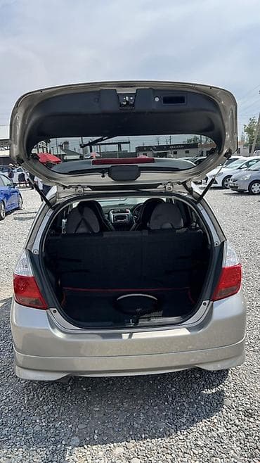aion v: Honda Fit: 2004 г., 1.3 л, Автомат, Бензин, Хэтчбэк — 4