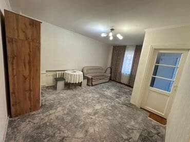 сдаю квартиру на долгий срок район филормония: 1 комната — 3