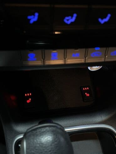 Чистящие средства: Hyundai Sonata: 2018 г., 2 л, Автомат, Газ, Седан — 9