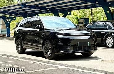byd e9: Lixiang L6: 2025 г., 2 л, Автомат, Гибрид, Кроссовер — 3