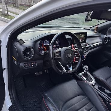 Kia: Kia K3: 2019 г., 1.6 л, Бензин — 8
