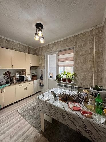 квартиры мкр улан: 1 комната, 35 м², Улан мкр 106 серия, 3 этаж, Старый ремонт — 2
