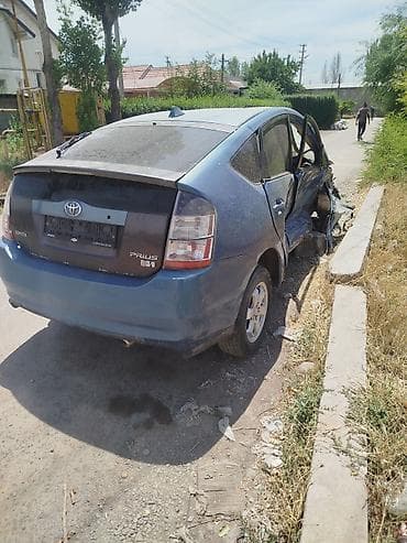 Автозапчасти: Toyota Prius (XW20), гибридный хэтчбек 5 дв. Основные характеристики — 5