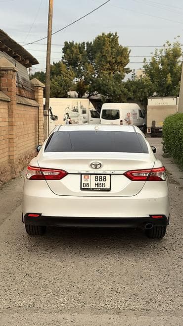 Услуги: Сдаю Toyota Camry, Посуточно, Без водителя, | Залог, От 18 лет — 2