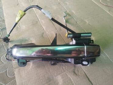 corolla runx: Передняя левая дверная ручка Дверная ручка Toyota Б/у, Оригинал — 2