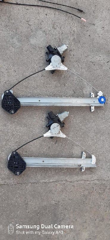 авто не рабочий: Механизм стеклоподъемника Заднее левое Subaru, 2008 г., Оригинал — 3