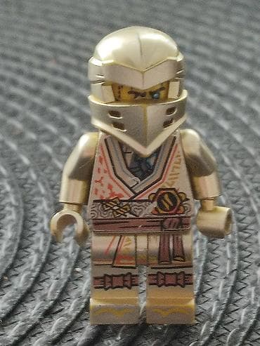 Детский мир: Фигурка LEGO — ниндзя в золотых доспехах (серия NINJAGO). - — 1