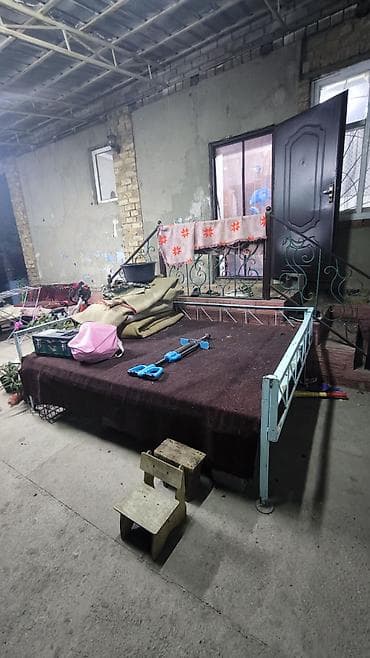 Тапчан 230 x 160 x 60 м, Металл