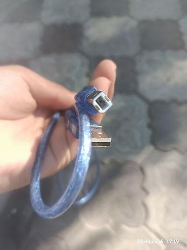 usb mini: USB кабель A–B (для принтеров и периферии) - Тип разъёмов: USB-A — 2