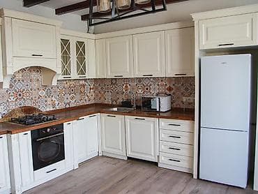 nomad hostel: 🏡 Койко-место в уютном хостеле 💰 Цены: • Сутки — 800 сом • Неделя — 5 — 5