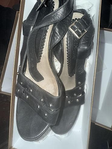 уги бишкек: Ботики кожаные 38 размер очень хорошем состоянии производство Турция — 10
