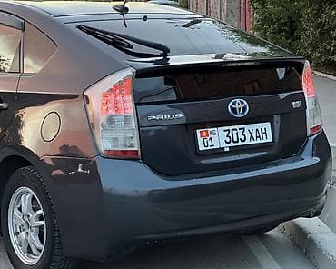 prius бампер: Toyota Prius: 2010 г., 1.8 л, Автомат, Гибрид, Хэтчбэк — 3
