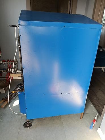 Тепловое оборудование: Газовый гриль-шафлон/витрина для жарки цыплят-гриль «Горячие курочки» — 1