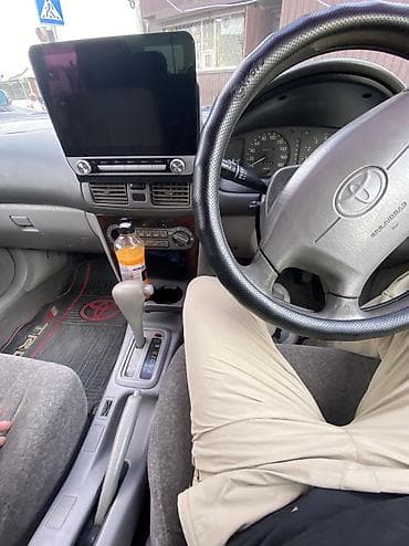 m5 cs: Toyota Corolla: 1998 г., 1.6 л, Автомат, Бензин, Седан — 7