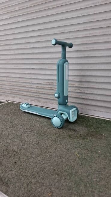 универсальные трехколесные коляски: Детский самокат, Трёхколёсный — 1