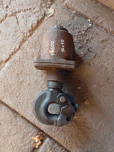 реечный домкрат: Фаркоп Для грузовых авто Howo, Б/у, Самовывоз — 32