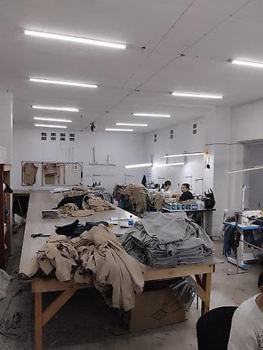 di store: Сдаю в аренду 100кв 3х фазное подключение вода сан узел есть. адрес — 1