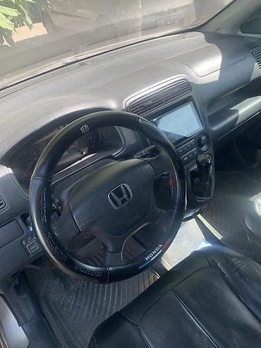 honda strim: Honda Stream: 2002 г., 1.7 л, Механика, Бензин, Минивэн — 5