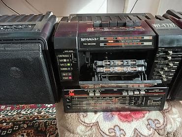 Портативный музыкальный центр SHARP WF-717/737 (серия Twin Mechanism)