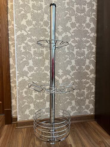 барный шкаф: Срочно продаю барную стойку для бокалов. Качество 10/10, состояние — 2