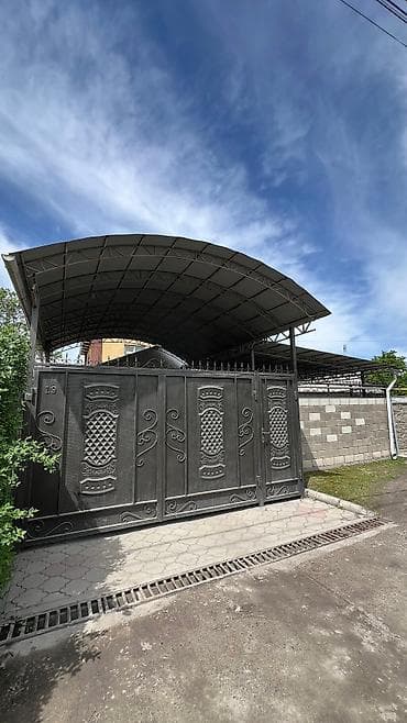 СРОЧНО ПРОДАЮ ДОМ 🏠 ——————————————— Участок 9 соток! Двухэтажный at lalafo.kg СРОЧНО ПРОДАЮ ДОМ 🏠 ——————————————— Участок 9 соток! Двухэтажный