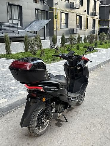 n макси: Макси-скутер 150 куб. см, Бензин, Б/у — 4