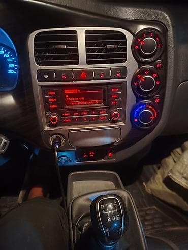 Продажа авто: Hyundai Porter: 2018 г., 2.5 л, Механика, Дизель, Фургон — 4
