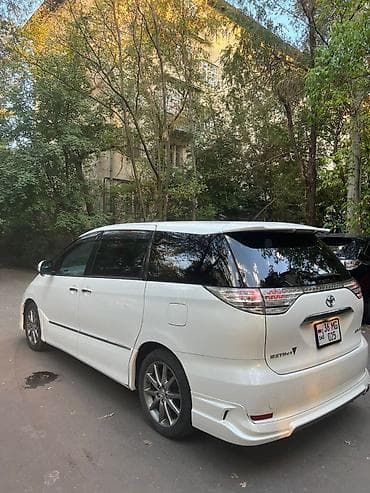 сиденья эстима: Toyota Estima: 2011 г., 2.4 л, Автомат, Бензин, Минивэн — 5