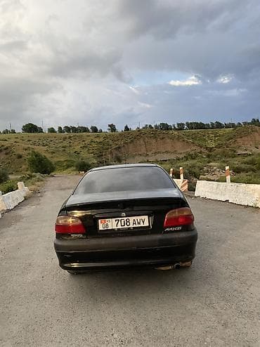 key maker: Toyota Avensis: 2001 г., 1.6 л, Механика, Бензин, Седан — 5