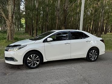 продаю тойота каролла: Toyota Corolla: 2019 г., 1.8 л, Вариатор, Гибрид, Седан — 2